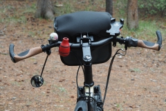 SQlap 310 Sport 2.0 Lenker, Ergon GP3 Bio Kork Griffe, 80X SQlapm Vorbau, B&M CycleStar Spiegel